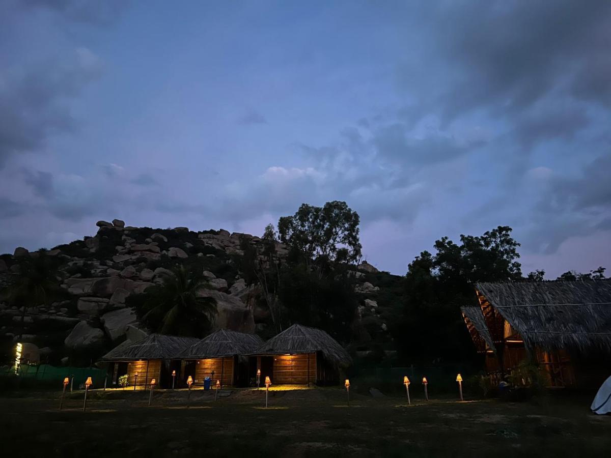 Banana Tree Home Stay Hampi Exterior foto